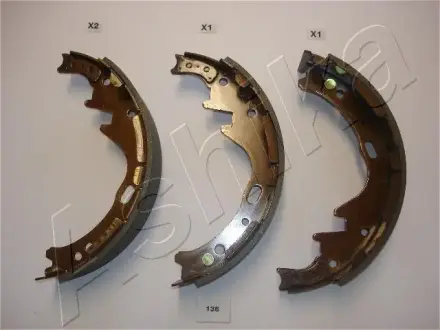 Комплект тормозных колодок ASHIKA 5501136