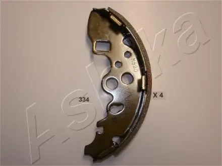 Комплект тормозных колодок ASHIKA 5503334
