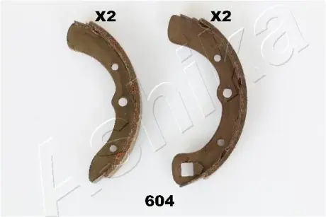 Комплект тормозных колодок ASHIKA 5506604