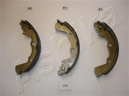 Комплект тормозных колодок ASHIKA 5507707
