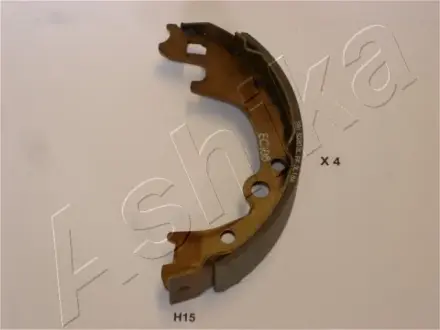 Комплект тормозных колодок ASHIKA 550HH15