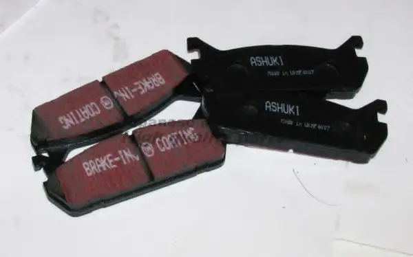Комплект тормозных колодок, дисковый тормоз ASHUKI D09401A (фото 1)