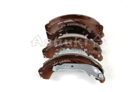 Комплект тормозных колодок ASHUKI T11398