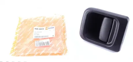 Ручка двери левой наружная AUTOTECHTEILE 5050004