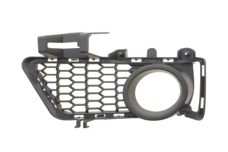 Вставка бампера (під протитуманку) BMW 3 (F30/F80) 11-15 (M-Technic) (R) AUTOTECHTEILE 7035170