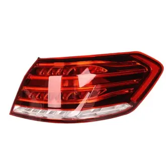 Зовнішній задній ліхтар (R) BAPMIC BF0217500073
