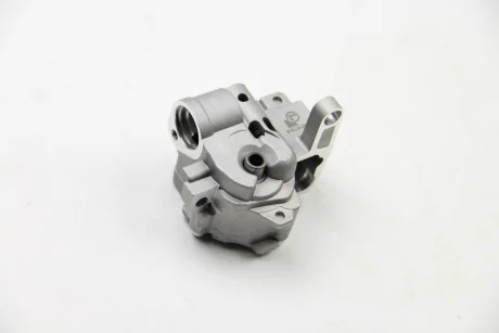 Масляний насос A3/A4/A5/A6/Q5/Golf VI/Passat B5/B6 2.0TDI 03- (двиг. CBBB) BGA LP1036