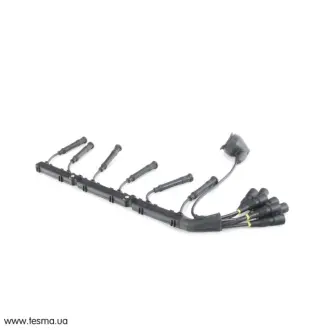 Запчастина BMW 12121710664