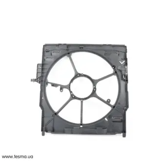 Кожух вентилятора BMW 17428618245