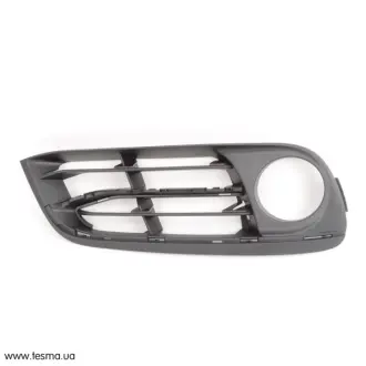 Решітка протитуман фари R F1 BMW 51117331732