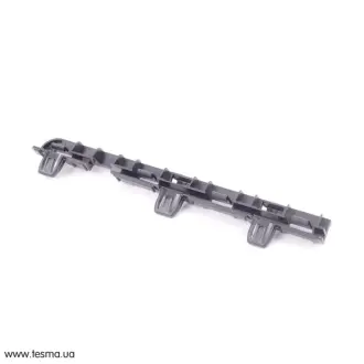 Кронштейн накладки порога R F10 BMW 51777184776