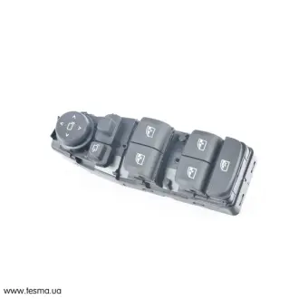 Запчастина BMW 61316832729