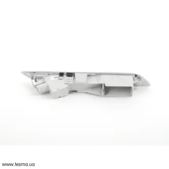 Запчастина BMW 63137199634