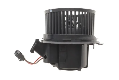 Моторчик пічки MB C-class (W204)/E-class (W212) 07-16 (пошкоджене кріплення) BOGAP DSCC4111137