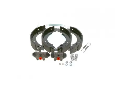 Колодки гальмівні, комплект BOSCH 0204113628