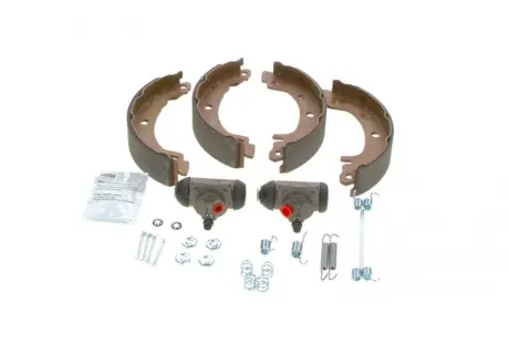 Колодки гальмівні, комплект BOSCH 0204113715