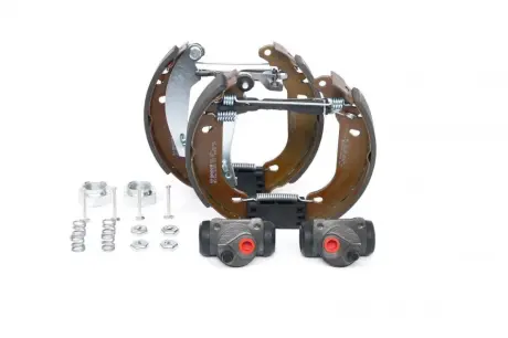 Колодки гальмівні, комплект BOSCH 0204114026