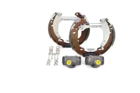 Колодки тормозные, комплект BOSCH 0204114128