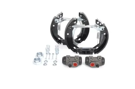 Колодки тормозные, комплект BOSCH 0204114524