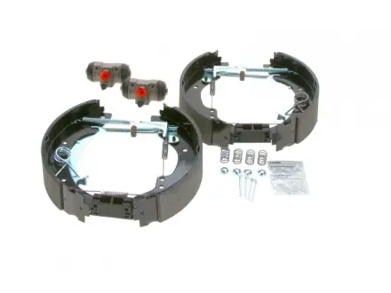 Колодки тормозные, комплект BOSCH 0204114538