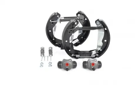 Колодки тормозные, комплект BOSCH 0204114543