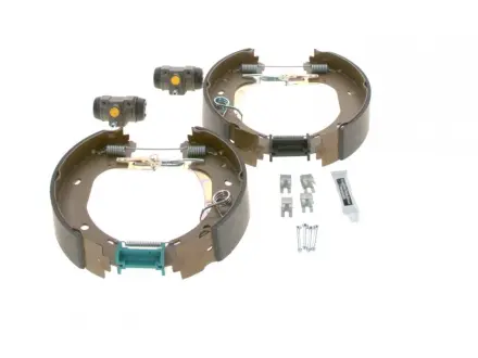 Колодки гальмівні, комплект BOSCH 0204114646