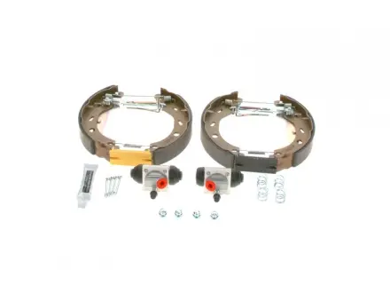 Колодки гальмівні, комплект BOSCH 0204114676