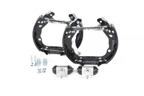 Колодки тормозные, комплект BOSCH 0204114680