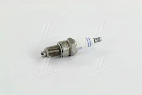 Свеча зажигания BOSCH 0241235757