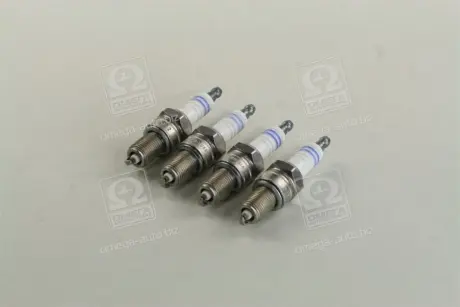 Свічка запалювання subaru 159 1.8tbi/forester 2.0xt BOSCH 0242240849