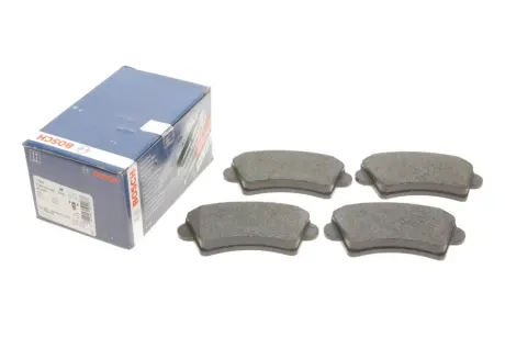 Колодки тормозные, комплект BOSCH 0 986 424 938