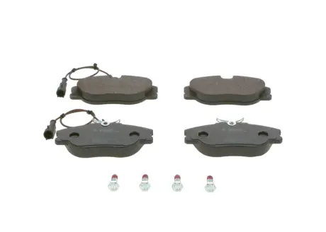 Комплект тормозных колодок, дисковый тормоз BOSCH 0986460942