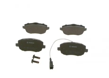 Комплект тормозных колодок, дисковый тормоз BOSCH 0986494075