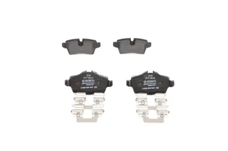 Комплект гальмівних колодок задн, MINI (R56), (R57), (R58), (R59), CLUBMAN (R55), CLUBVAN (R55) 1.4-2.0D 09.06-06.15 BOSCH 0986494645