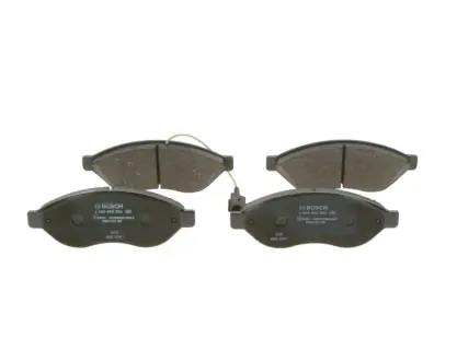 Комплект тормозных колодок, дисковый тормоз BOSCH 0986495293