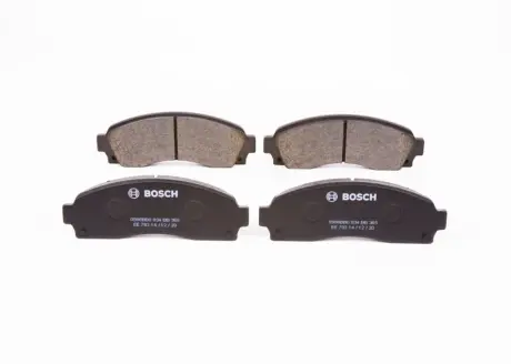 Комплект тормозных колодок, дисковый тормоз BOSCH 0986BB0834