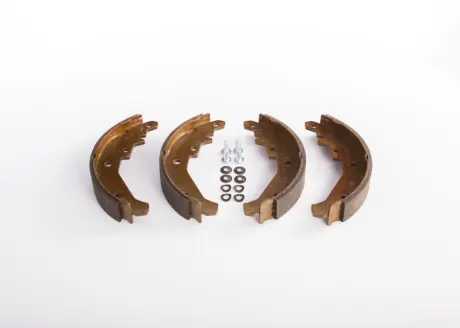 Комплект тормозных колодок BOSCH 0986BB3516