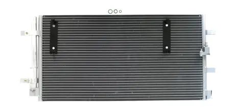 VW Радіатор кондиціонера (конденсатор) з осушувачем Audi A4/5/6/7, Q5 07- BOSCH 1986AD2015