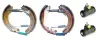 Комплект тормозных колодок BREMBO K24044 (фото 1)