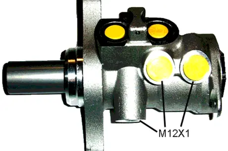 Главный тормозной цилиндр BREMBO M24071
