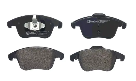 Комплект гальмівних колодок з 4 шт. дисків BREMBO P24211