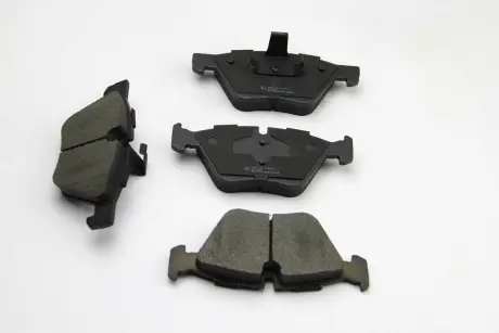 Гальмівні колодки пер. BMW 5 (E60) 05-10(ATE) BREMSI BP3488