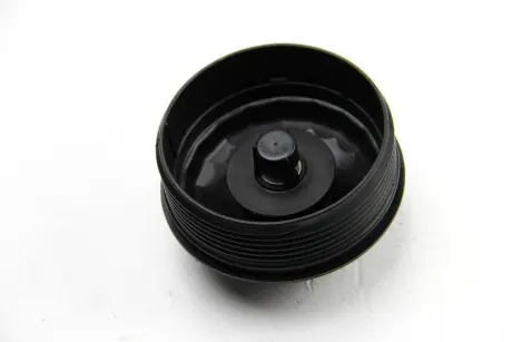Кришка фільтра масляного Ford Transit 2.4D 00- (Cabu) BSG BSG 30-141-001