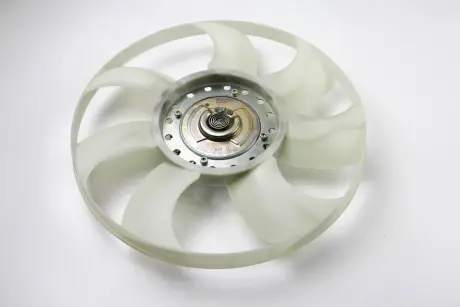 Термомуфта Transit 2.4 TDCI 06-/2.2 TDCI 11- BSG BSG30505011