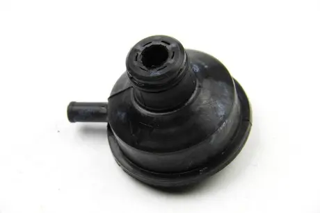 Кришка маслозаливної горловини Transit T12 86-00 BSG BSG30700033