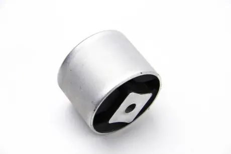 Подушка двигуна задня Vito (638) OM611 99-03 BSG BSG60700153