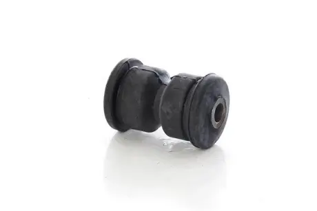 Сайлентблок важеля Mersedes 163 BSG BSG60700222