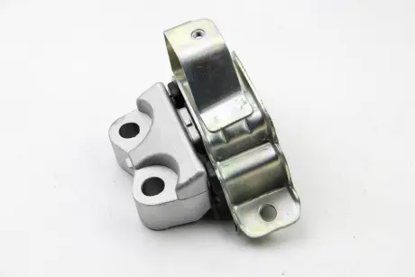 Подушка двигуна Nemo/Bipper 1.3JTD/1.4i 08- (перед,) Л. BSG BSG70700041