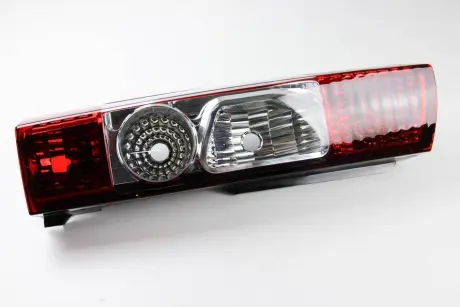 Ліхтар задній Ducato/Boxer/Jumper 06- Л. (-плата) BSG BSG70805006