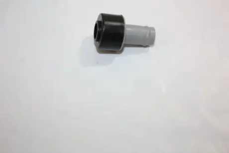 Клапан системи ветиляції картера Audi, Seat,Skoda A4 Avant 1.8T 01- DELLO 130035810